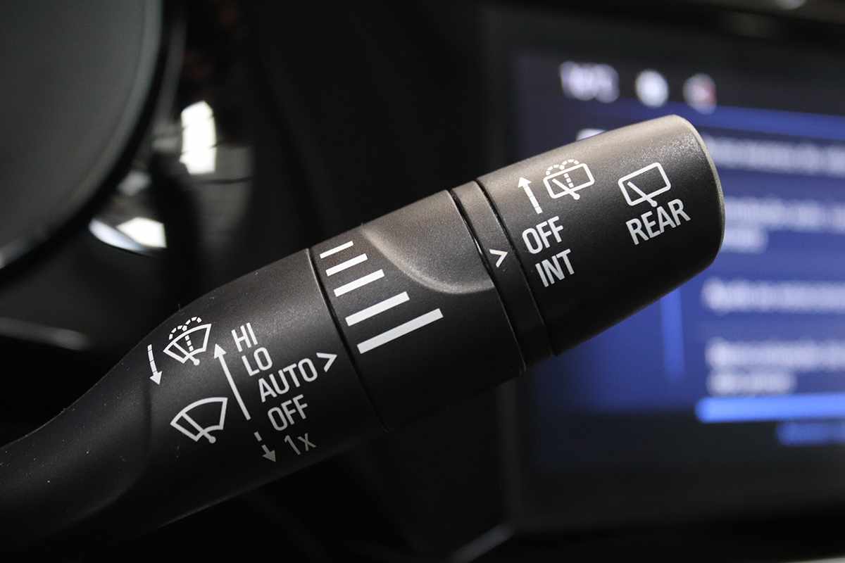 opel-corsa-2025-gasolina-1199cc