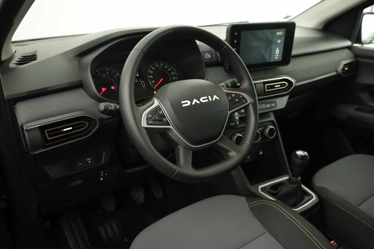 dacia-sandero-2025-gpl-999cc