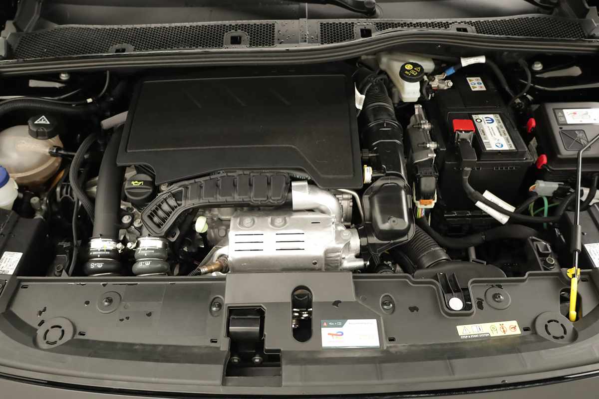 opel-corsa-2025-gasolina-1199cc