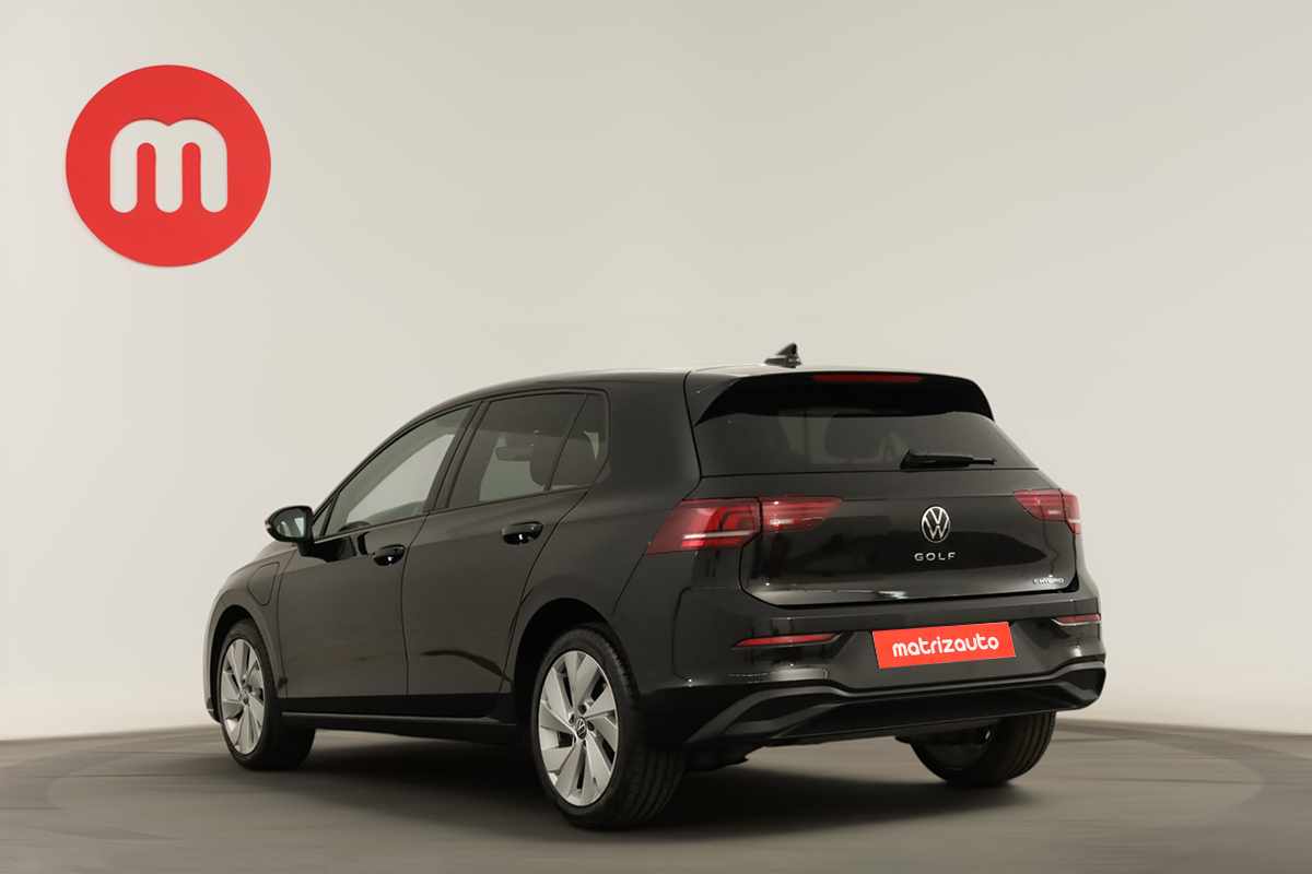 volkswagen-golf-2025-hibrido-a-gasolina-1498cc