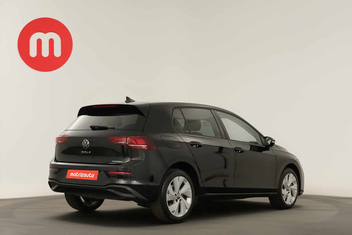 volkswagen-golf-2025-hibrido-a-gasolina-1498cc