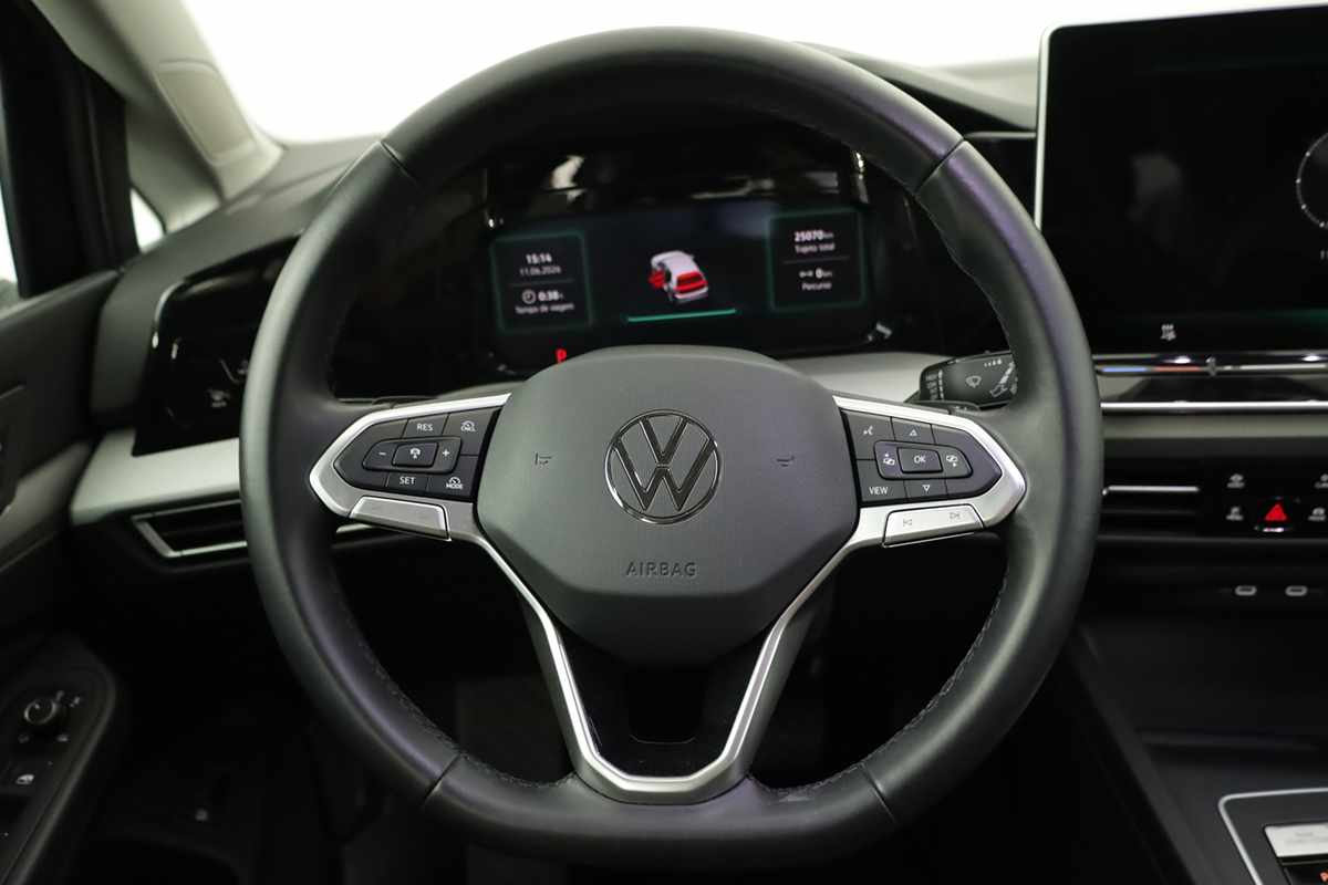 volkswagen-golf-2025-hibrido-a-gasolina-1498cc