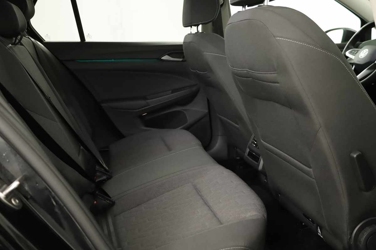 volkswagen-golf-2025-hibrido-a-gasolina-1498cc