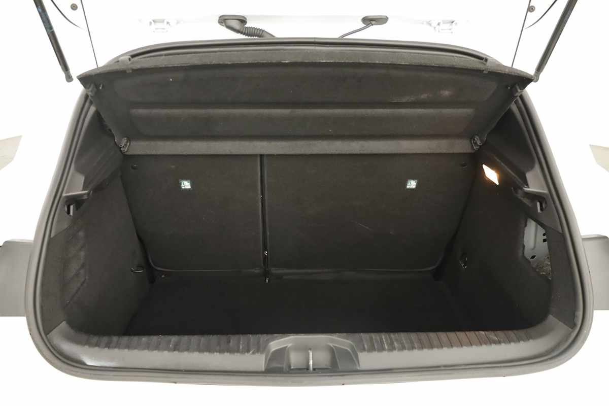renault-clio-2024-gpl-999cc