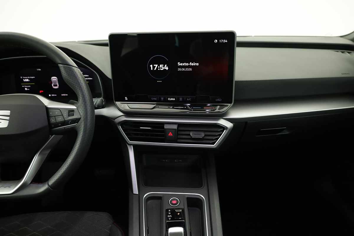 seat-leon-st-2025-hibrido-a-gasolina-1498cc