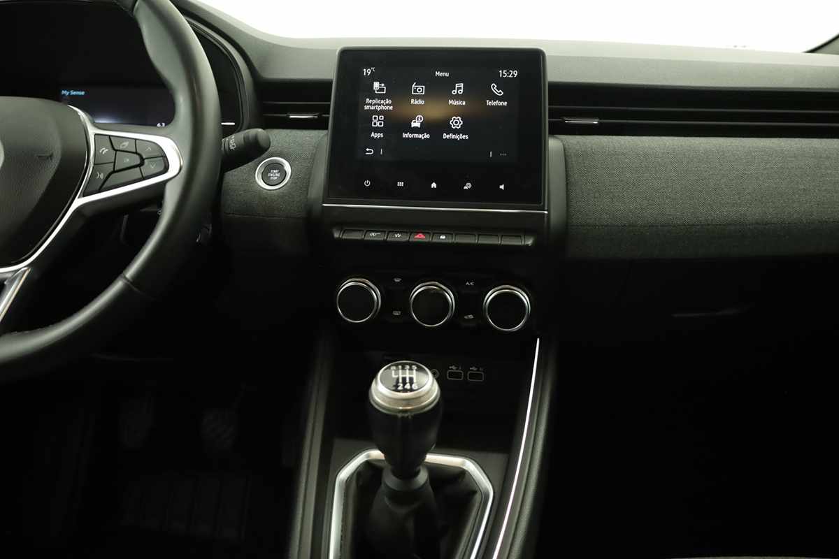 renault-clio-2024-gasolina-999cc