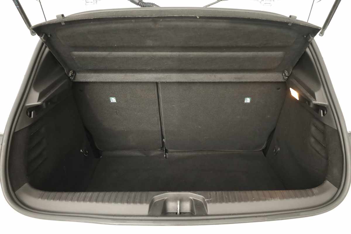 renault-clio-2024-gasolina-999cc