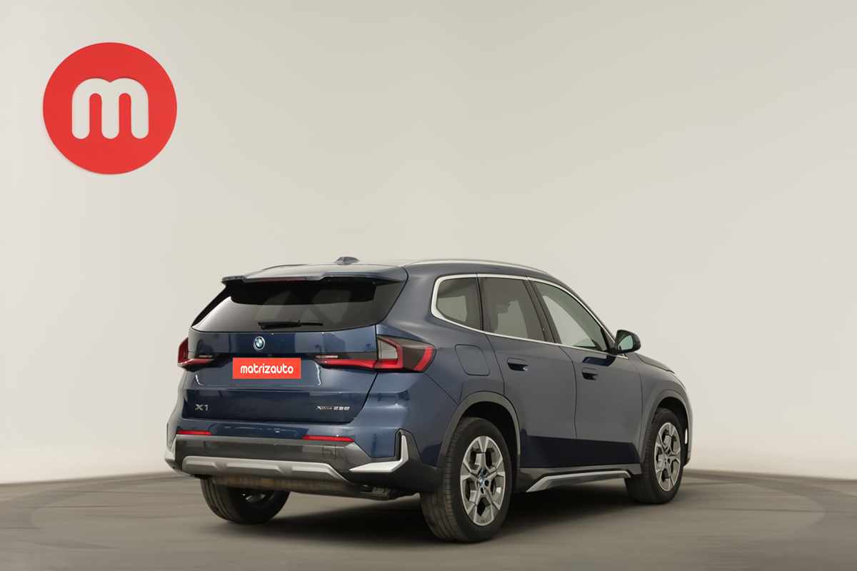 bmw-x1-2025-hibrido-a-gasolina-1499cc
