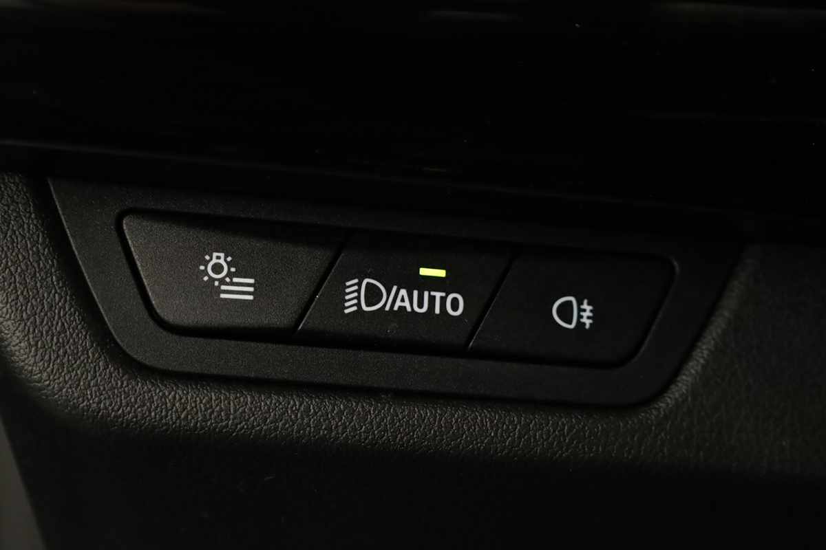 bmw-x1-2025-hibrido-a-gasolina-1499cc
