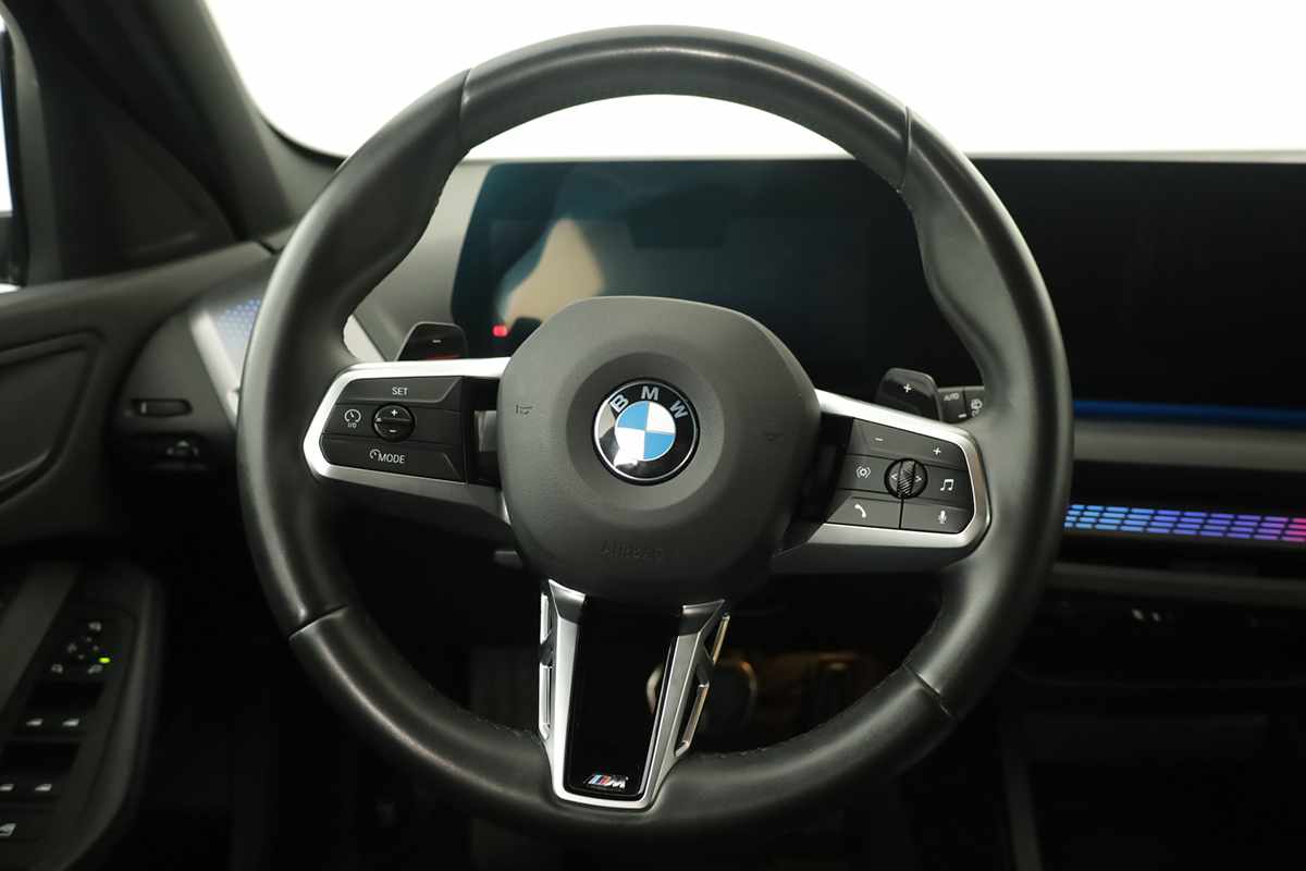 bmw-serie-1-2025-gasolina-1499cc