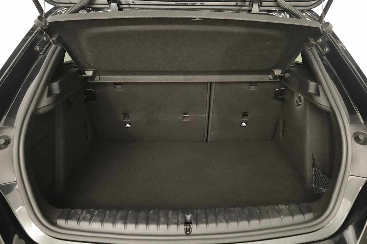 bmw-serie-1-2025-gasolina-1499cc