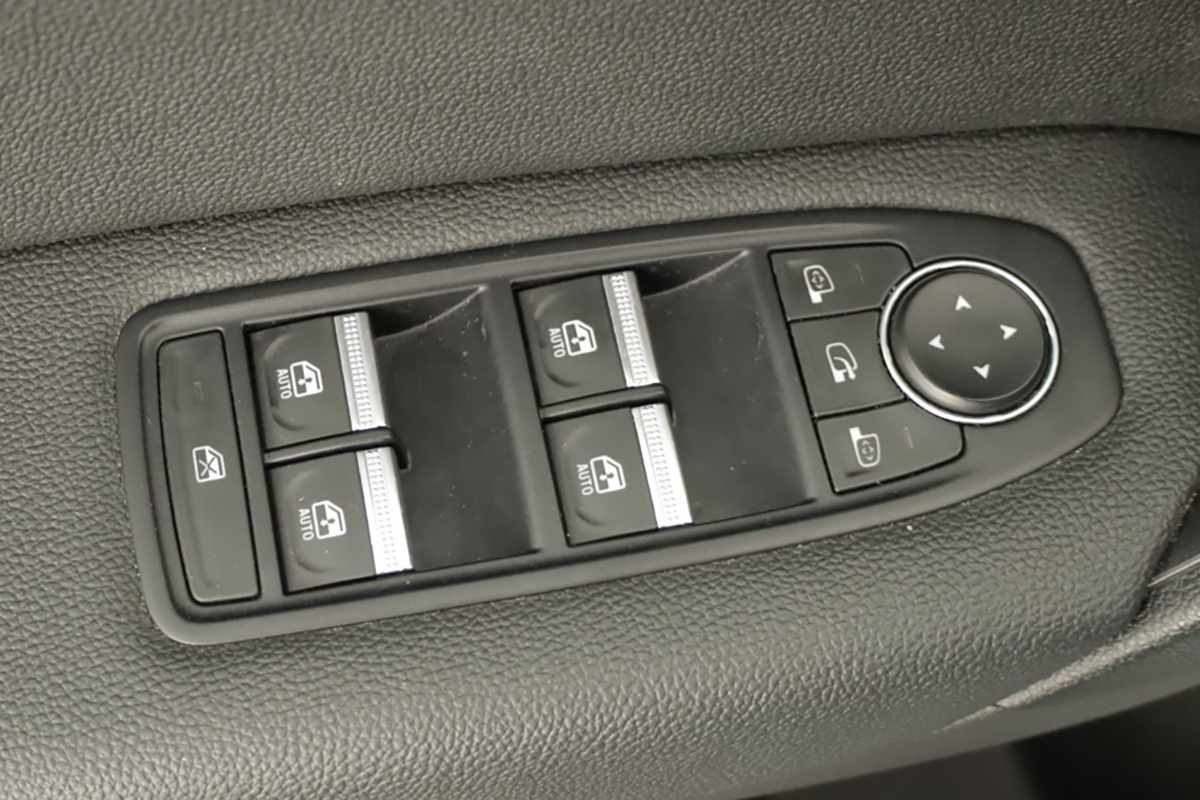 renault-captur-2024-gasolina-999cc