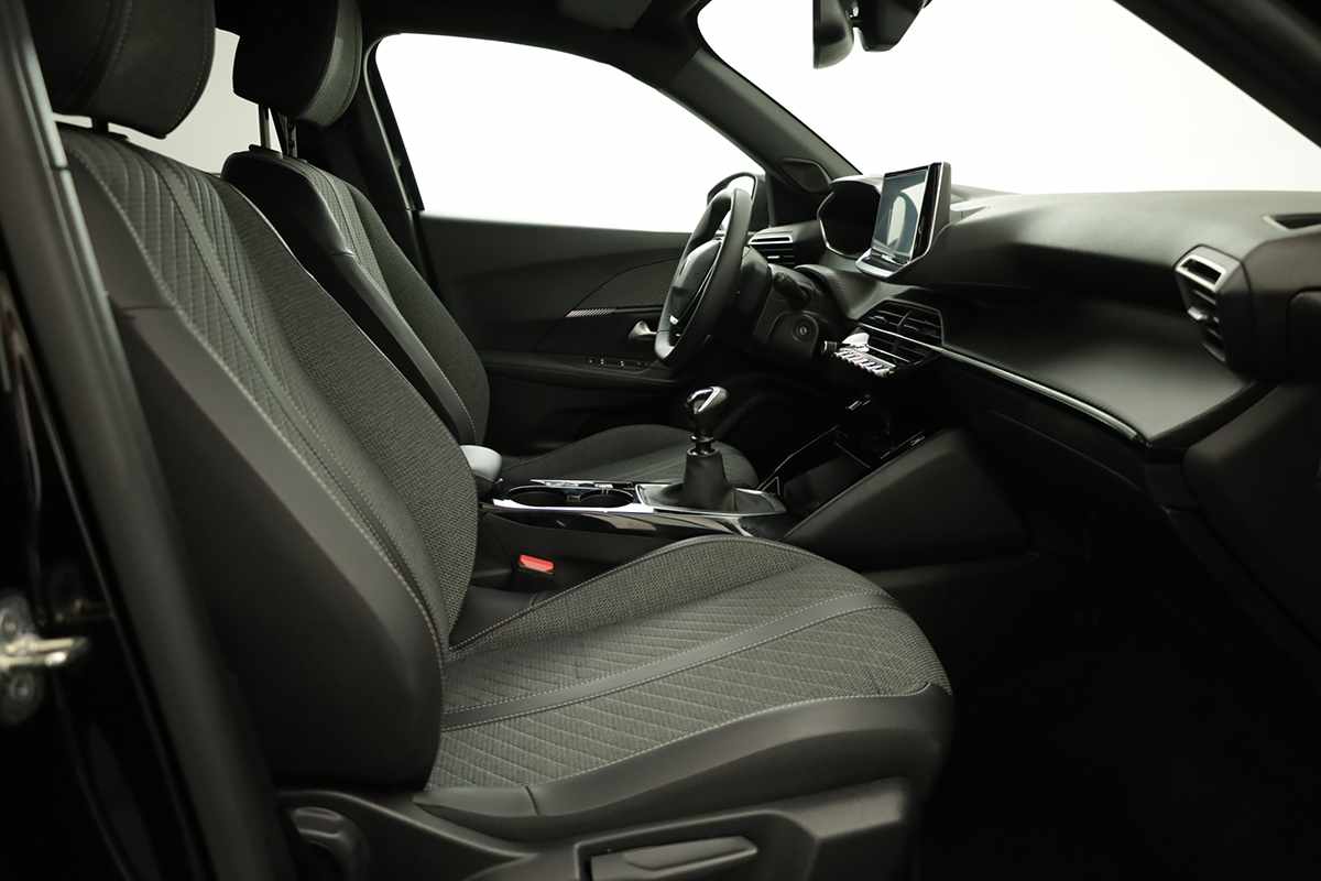 peugeot-2008-2025-gasolina-1199cc
