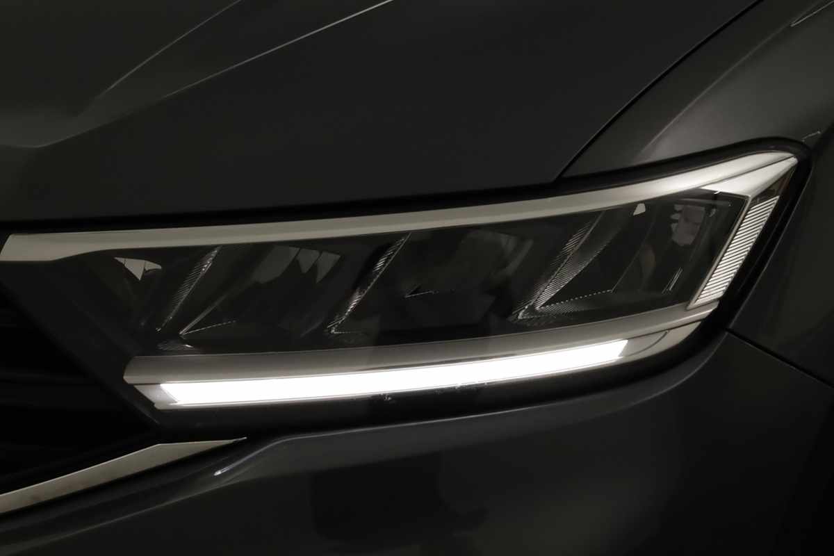 volkswagen-t-roc-2025-gasolina-999cc