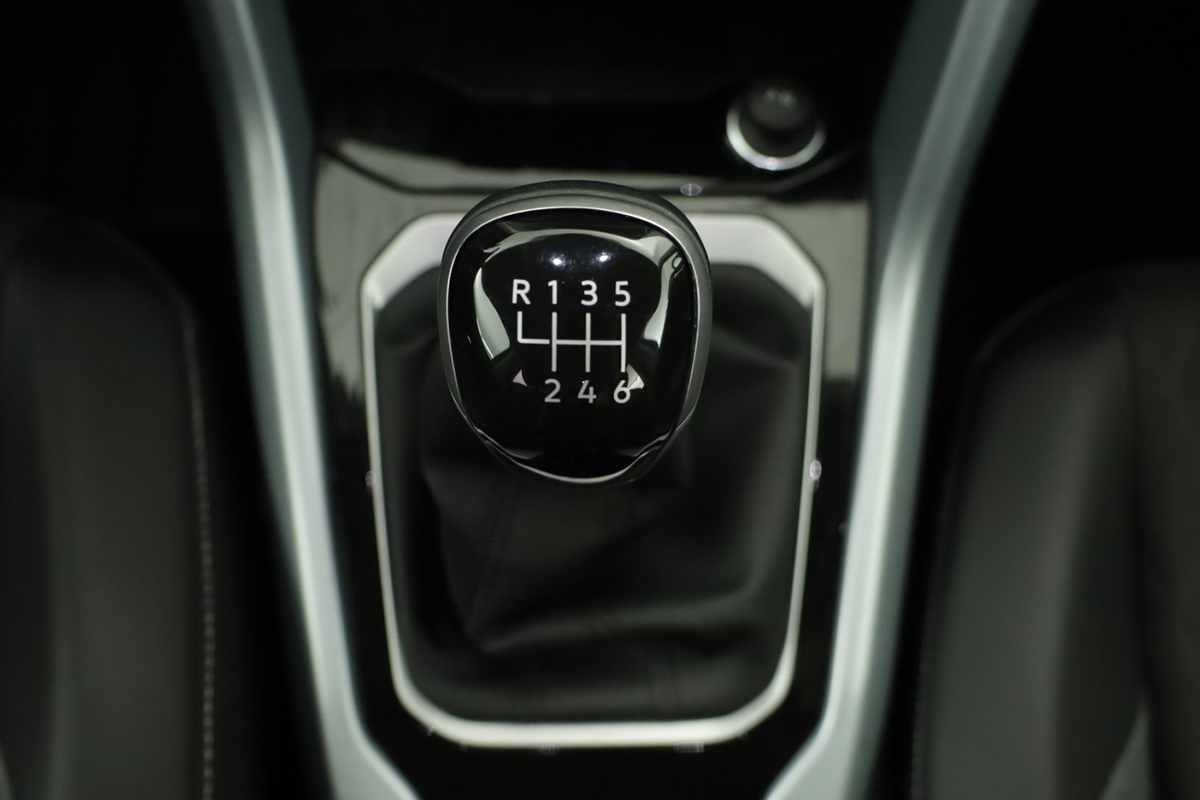 volkswagen-t-roc-2025-gasolina-999cc