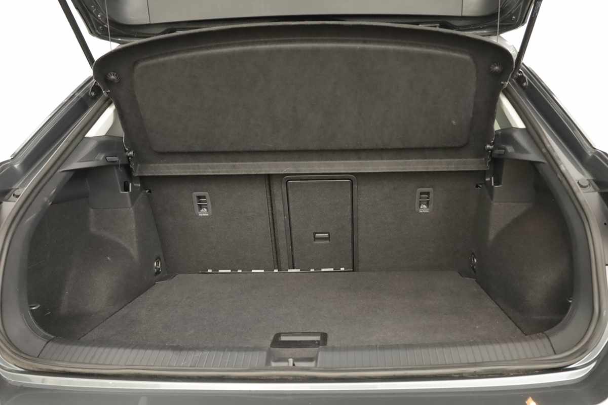 volkswagen-t-roc-2025-gasolina-999cc