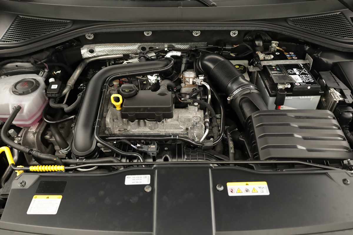 volkswagen-t-roc-2025-gasolina-999cc