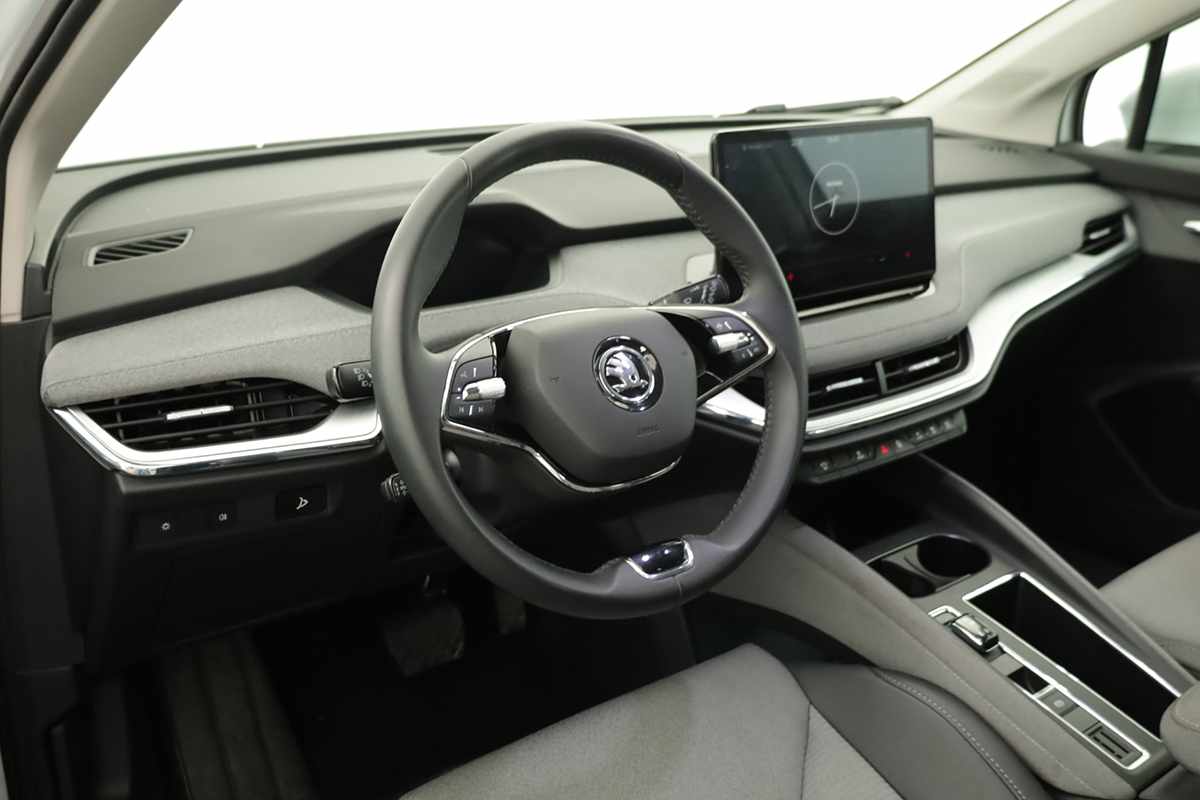 skoda-enyaq-2023-eletrico-0cc