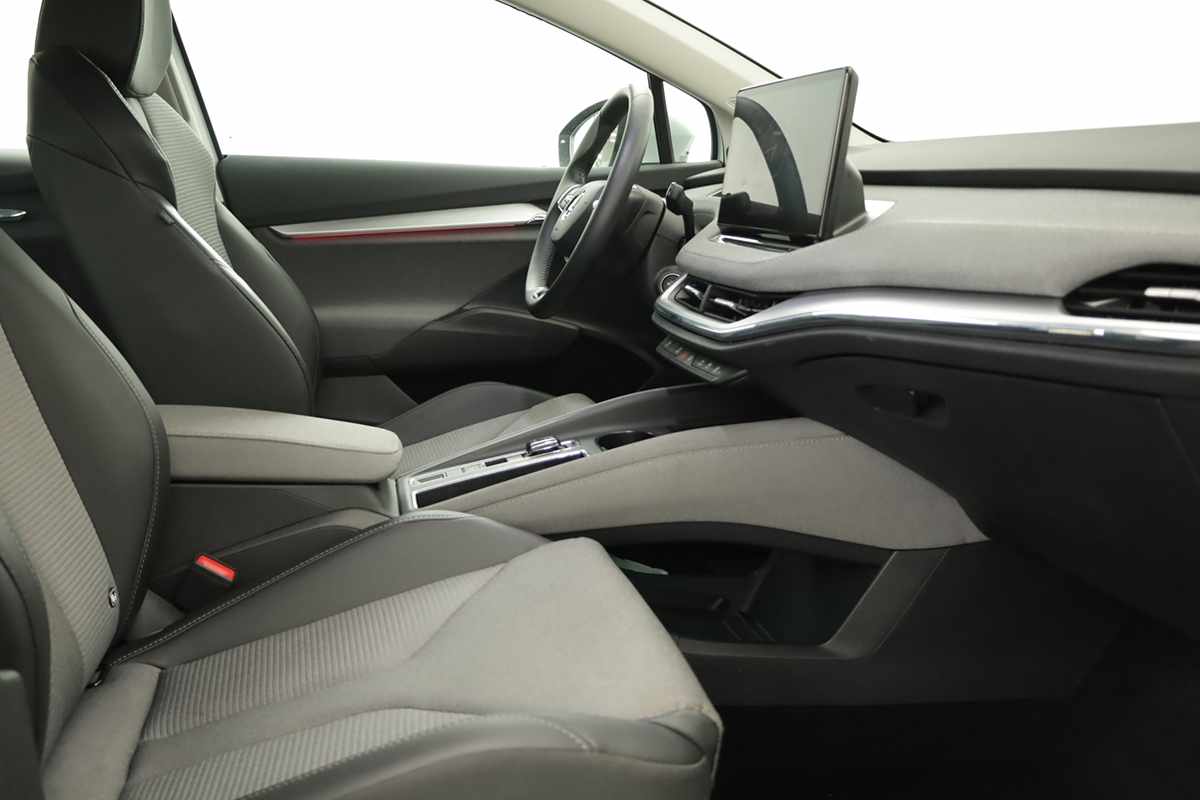 skoda-enyaq-2023-eletrico-0cc