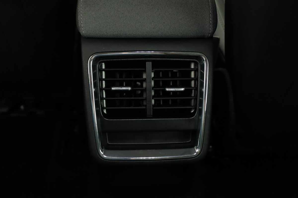 skoda-enyaq-2023-eletrico-0cc