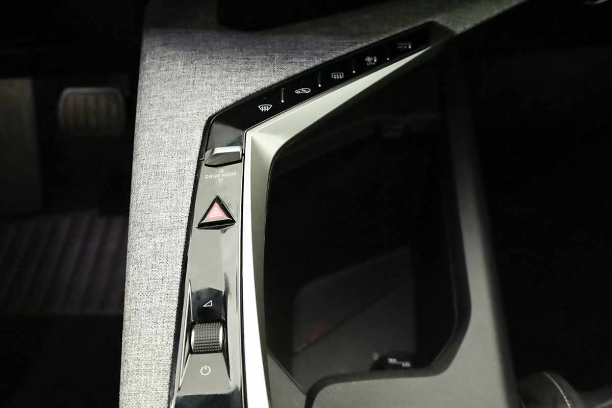 peugeot-5008-2025-gasolina-1199cc