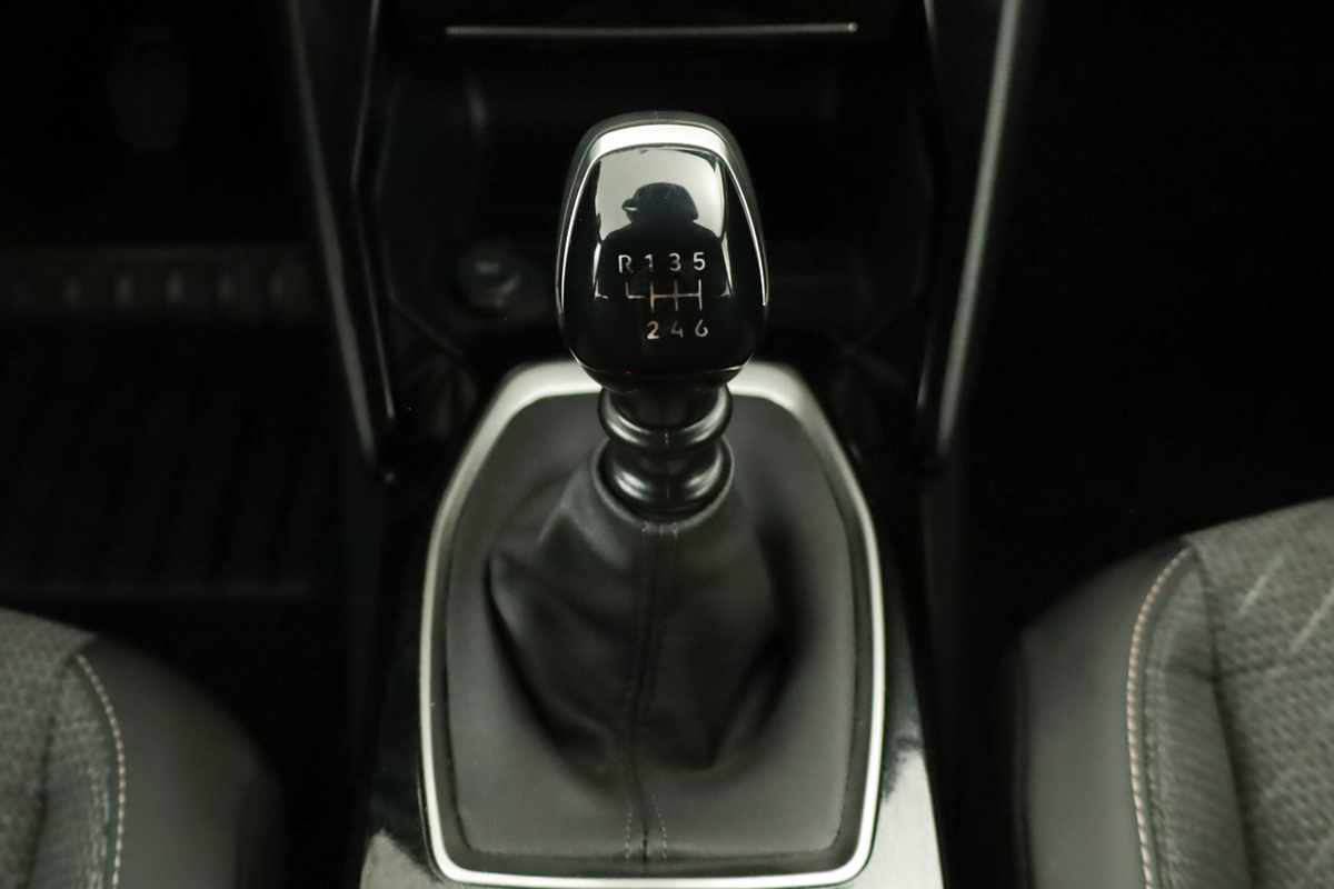 peugeot-2008-2025-gasolina-1199cc