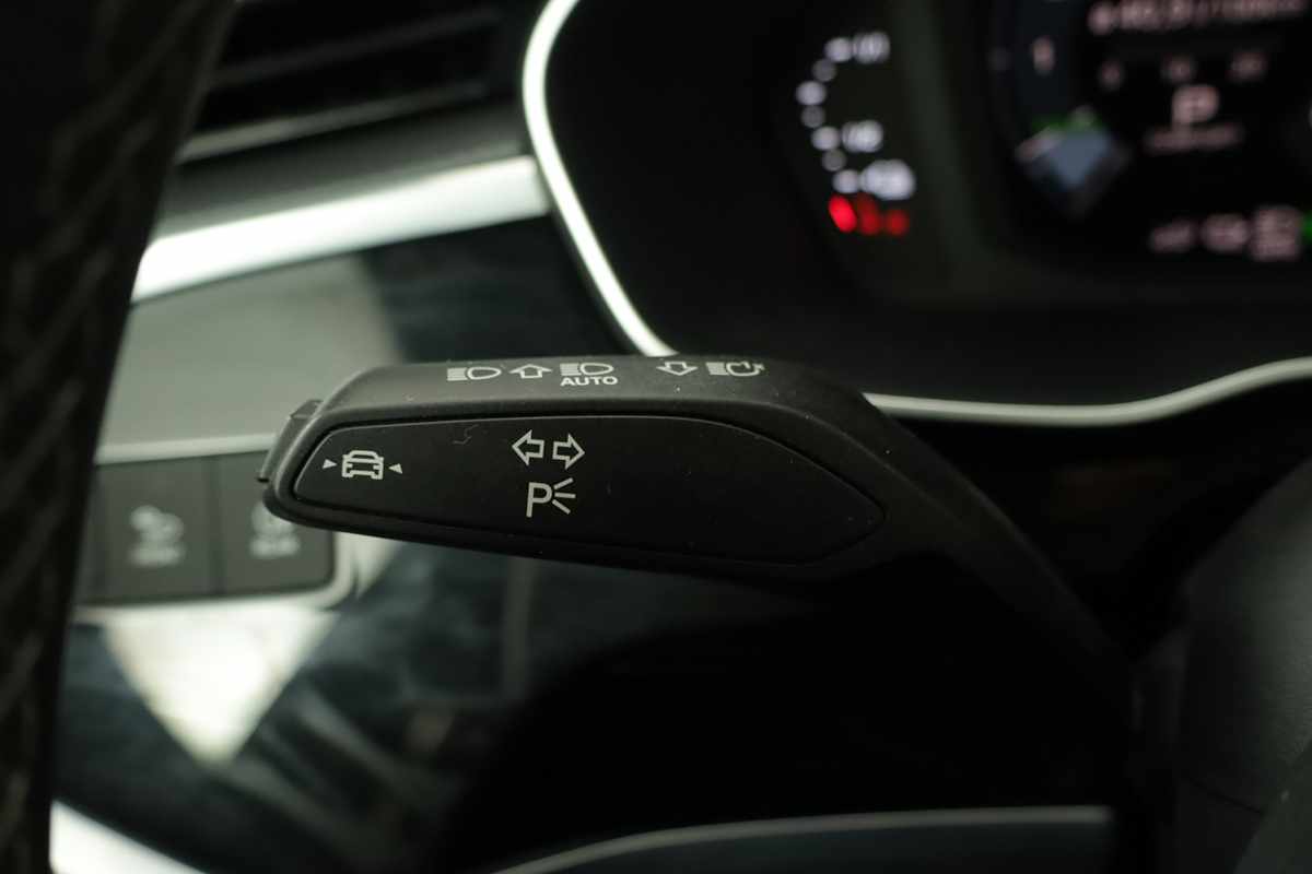 audi-q3-2024-hibrido-a-gasolina-1395cc