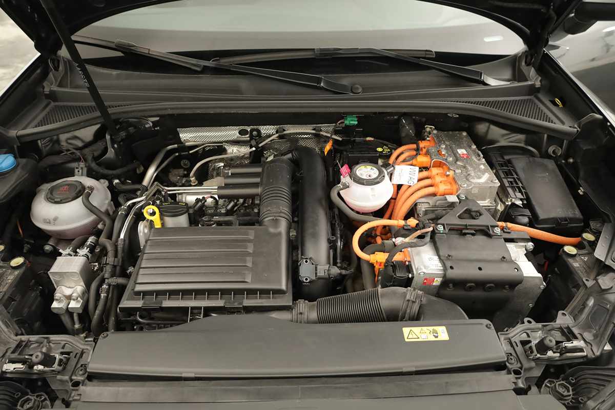 audi-q3-2024-hibrido-a-gasolina-1395cc