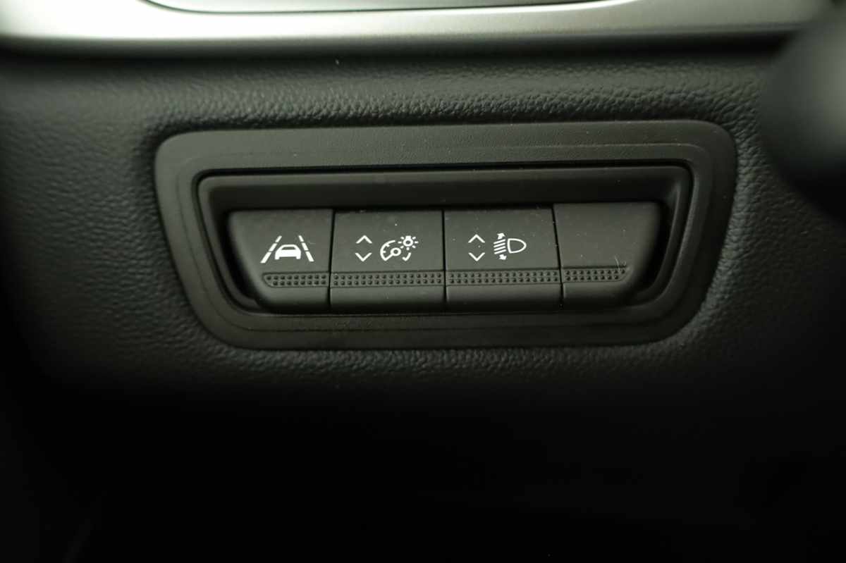 renault-captur-2023-gasolina-999cc