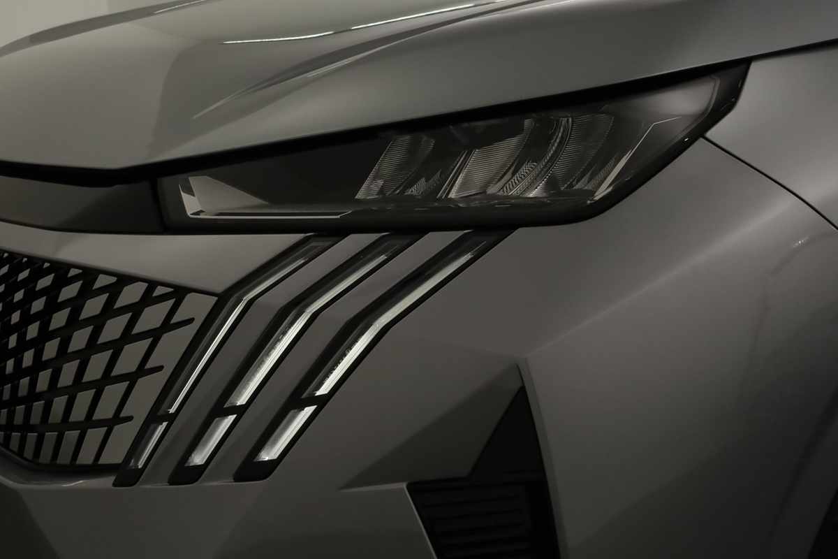 peugeot-5008-2025-gasolina-1199cc
