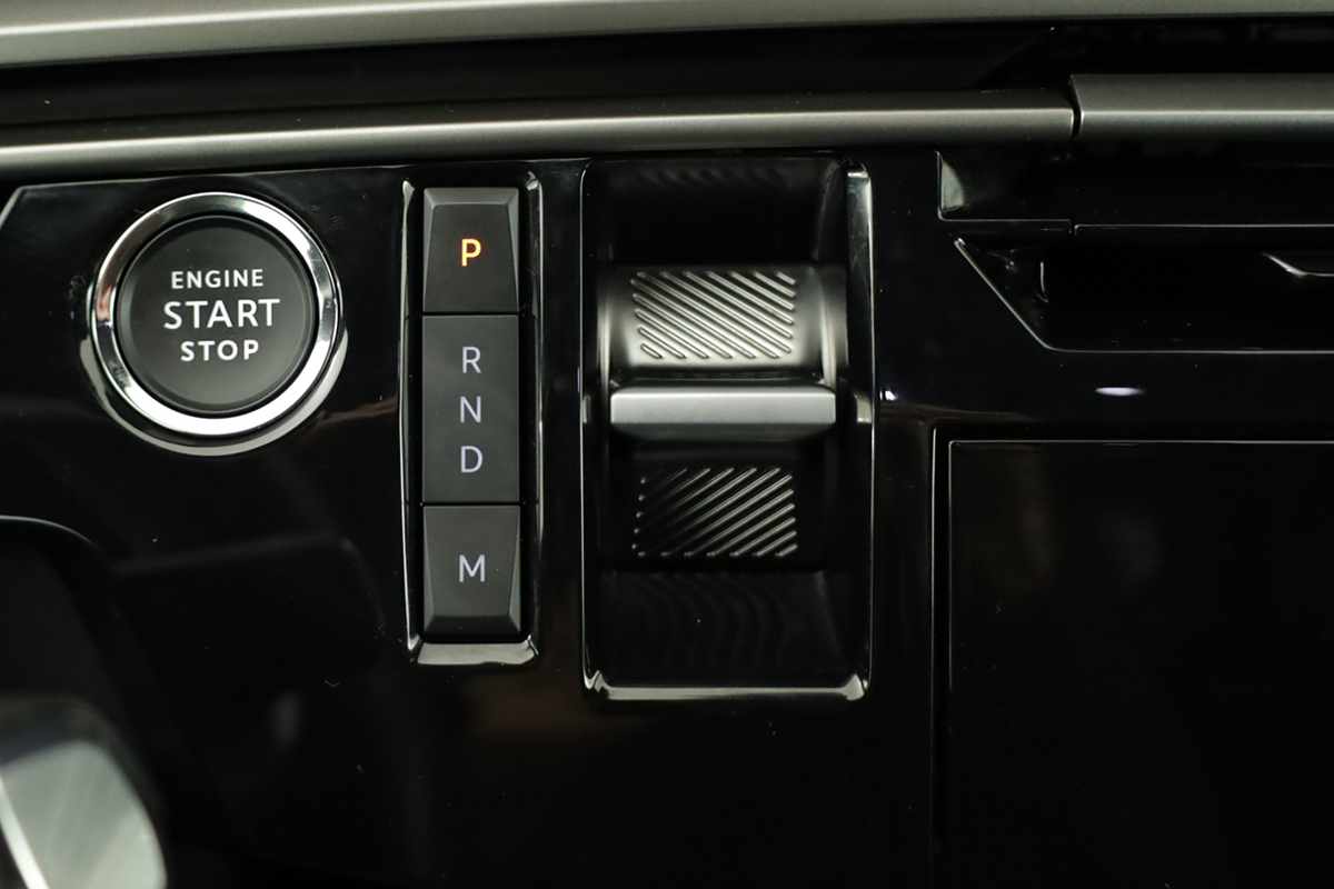 peugeot-5008-2025-gasolina-1199cc