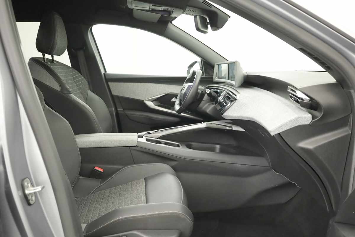 peugeot-5008-2025-gasolina-1199cc