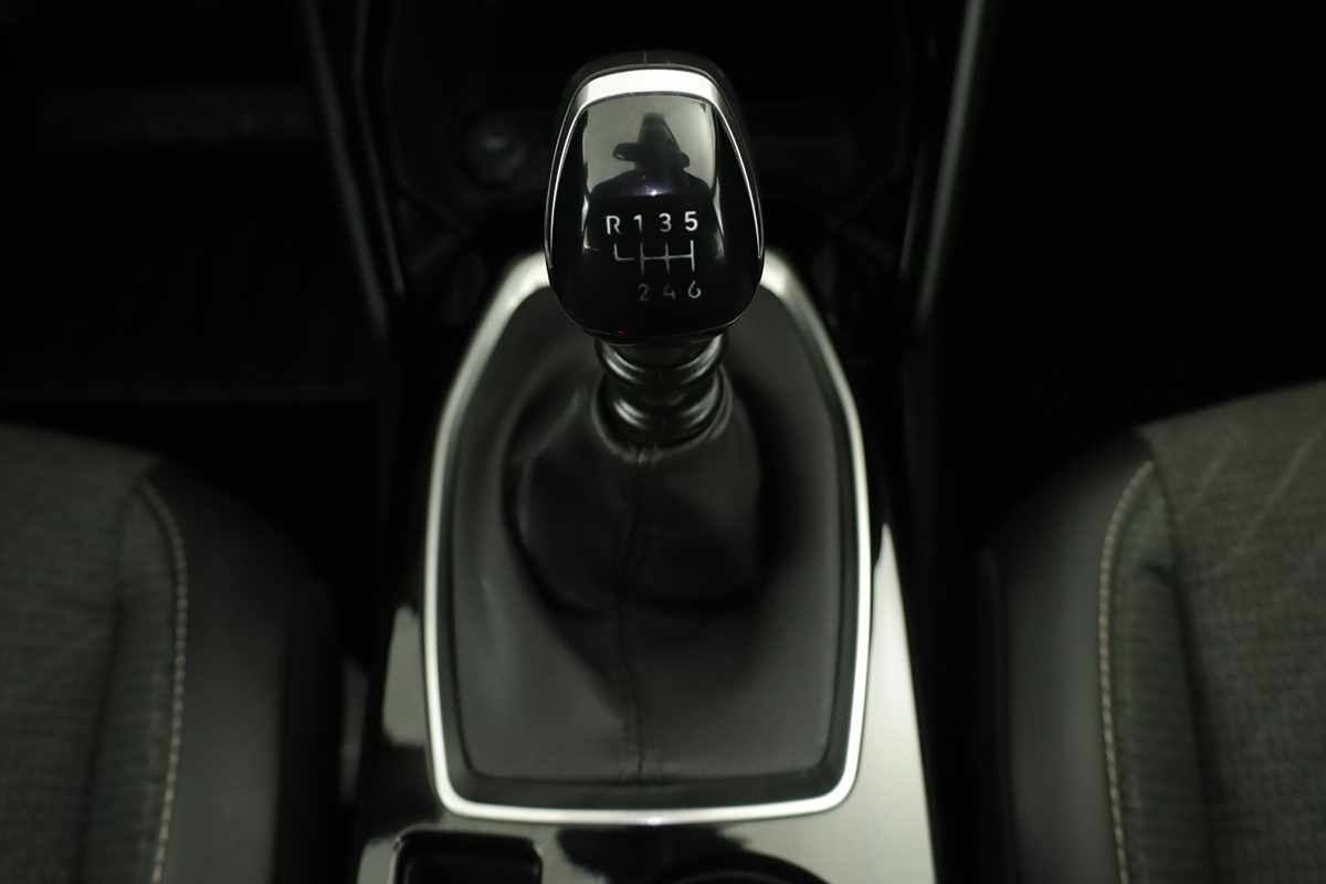 peugeot-2008-2025-gasolina-1199cc