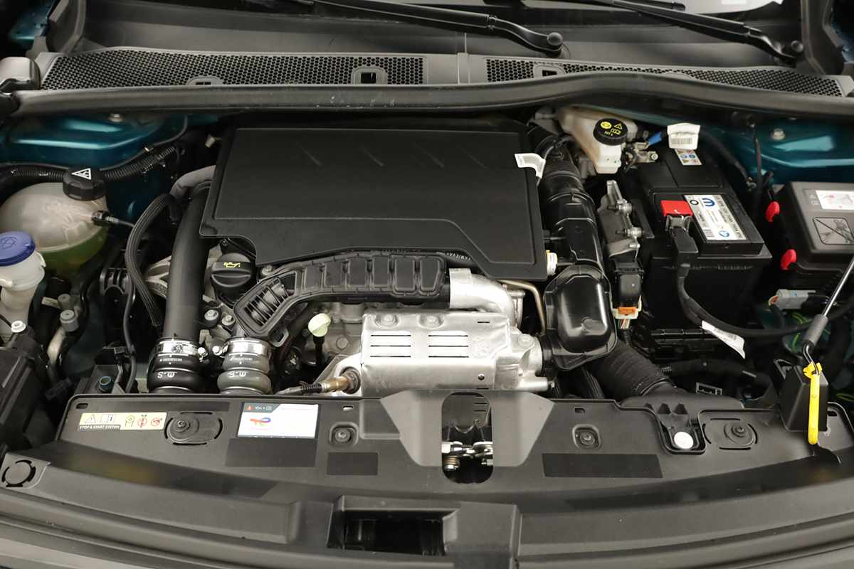 peugeot-2008-2025-gasolina-1199cc