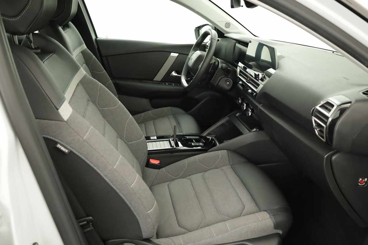 citroen-c4-2024-gasolina-1199cc