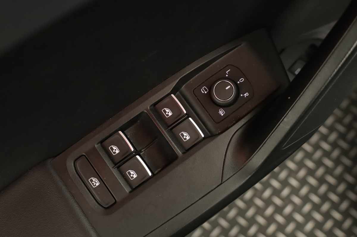 seat-leon-st-2025-hibrido-a-gasolina-1498cc