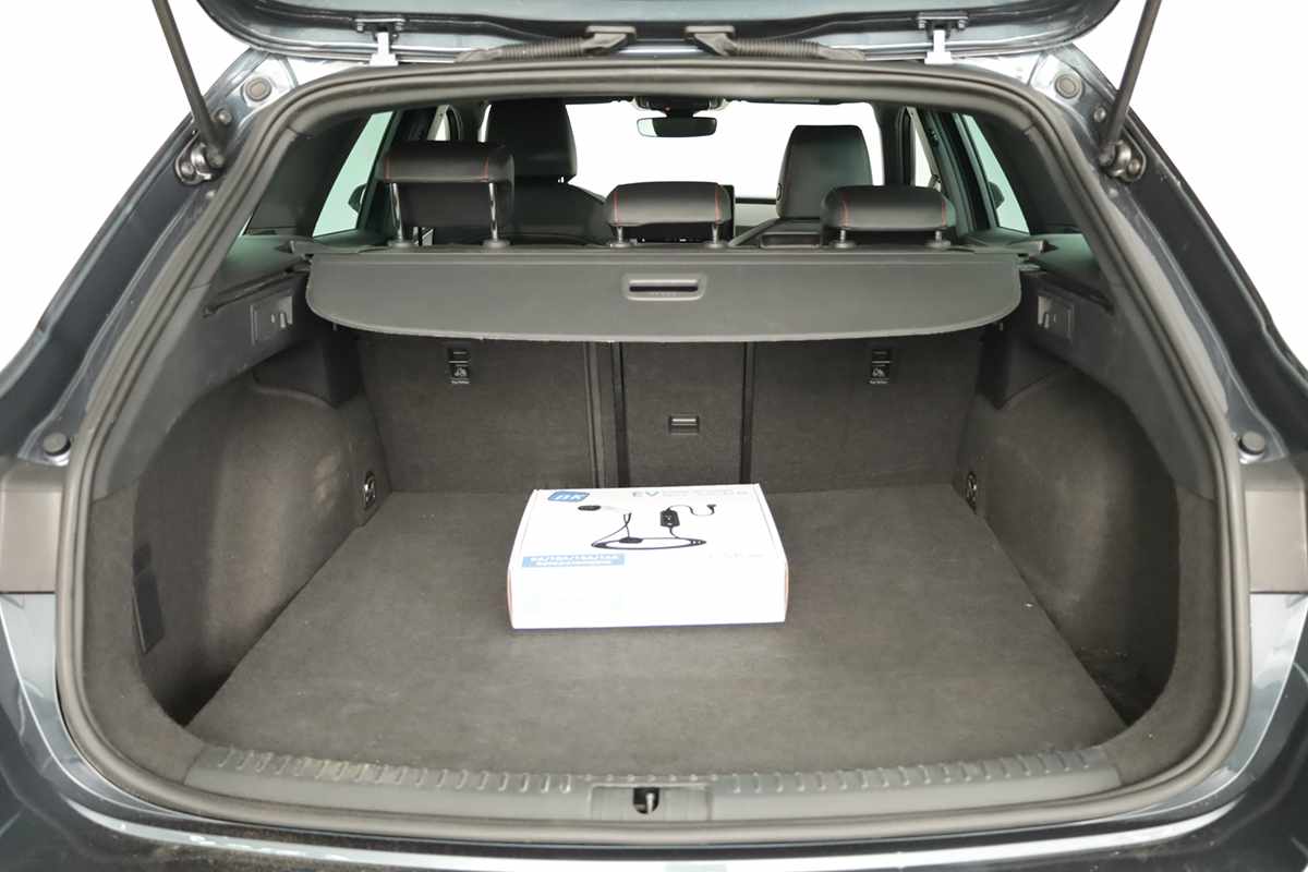 seat-leon-st-2025-hibrido-a-gasolina-1498cc