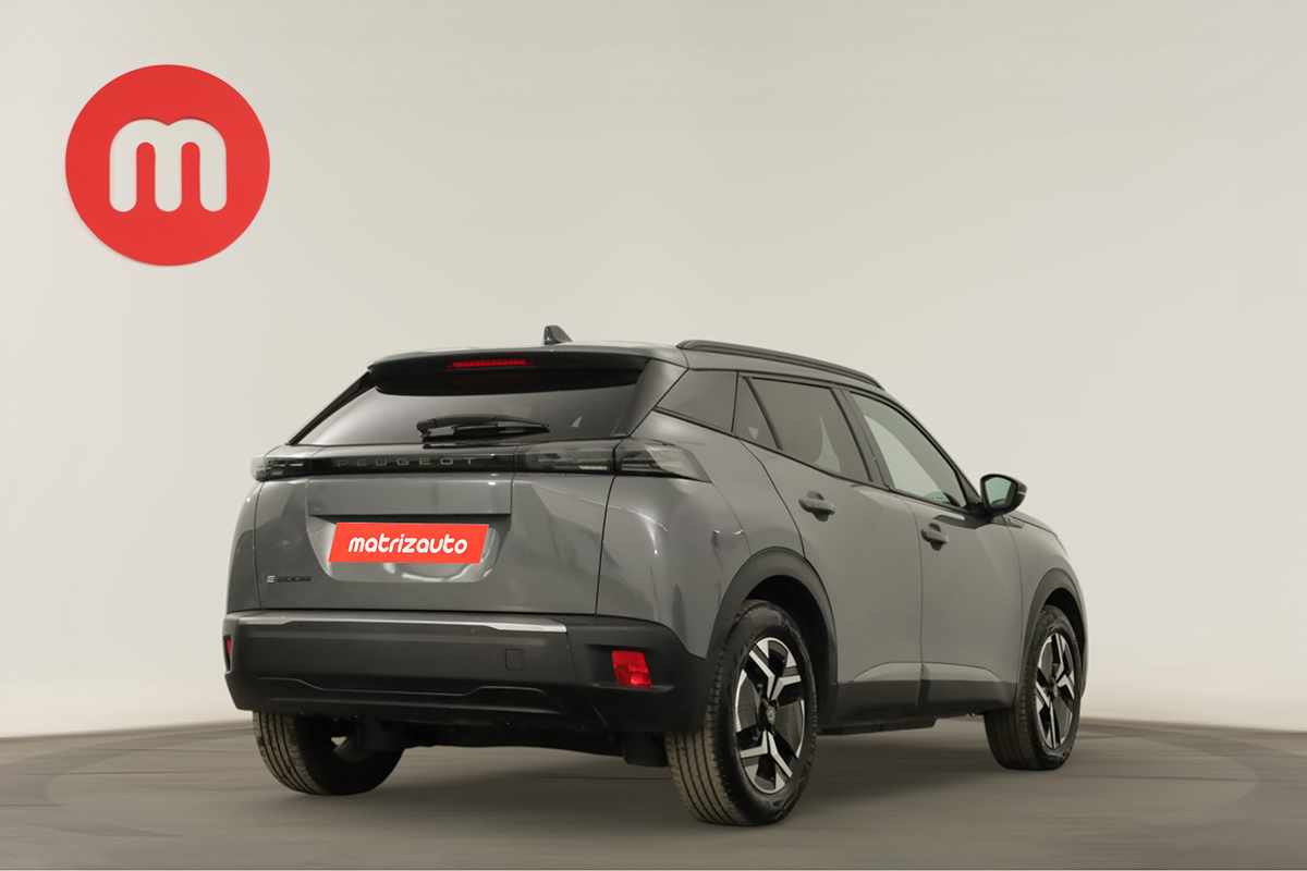 peugeot-e-2008-2025-eletrico-0cc