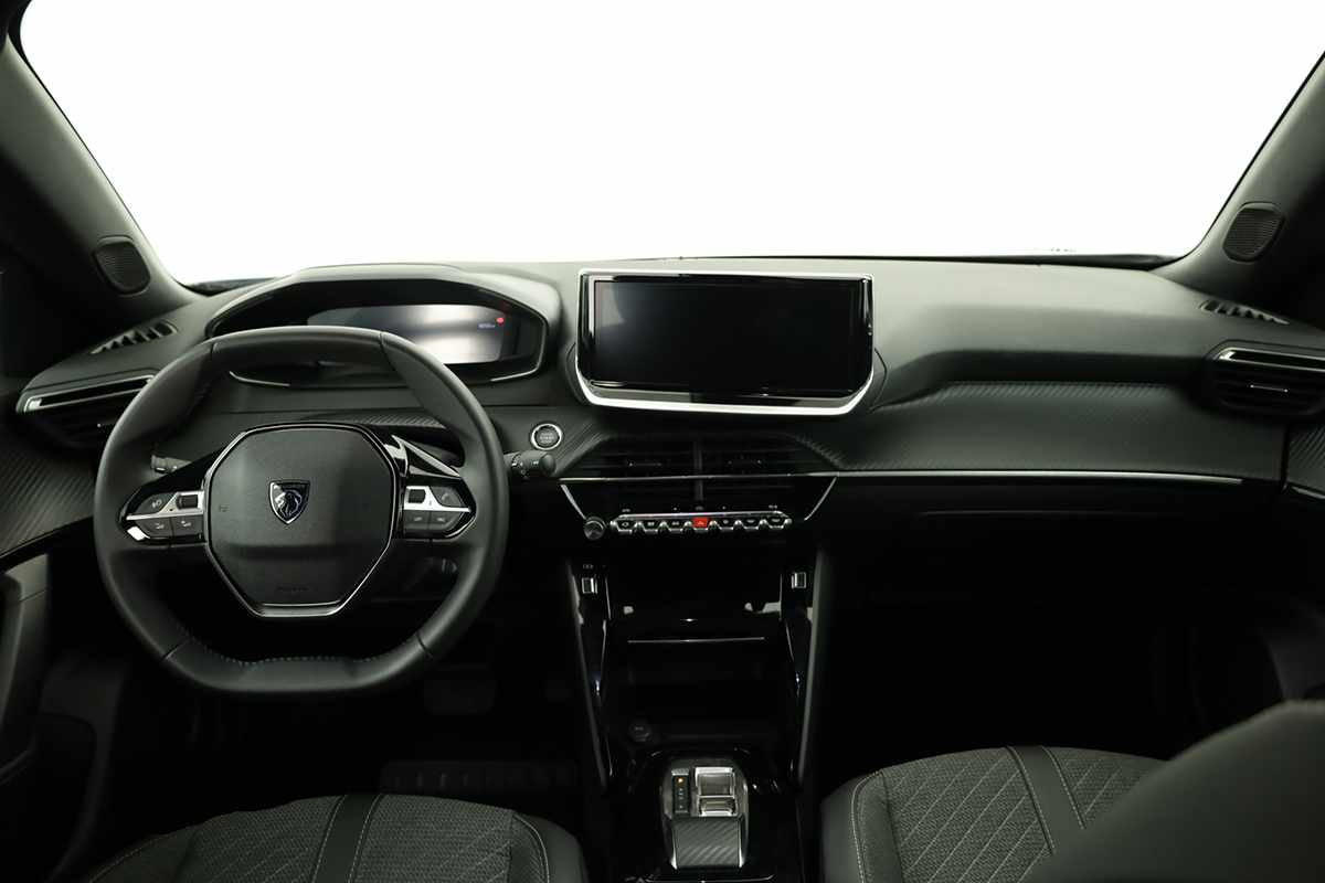 peugeot-e-2008-2025-eletrico-0cc