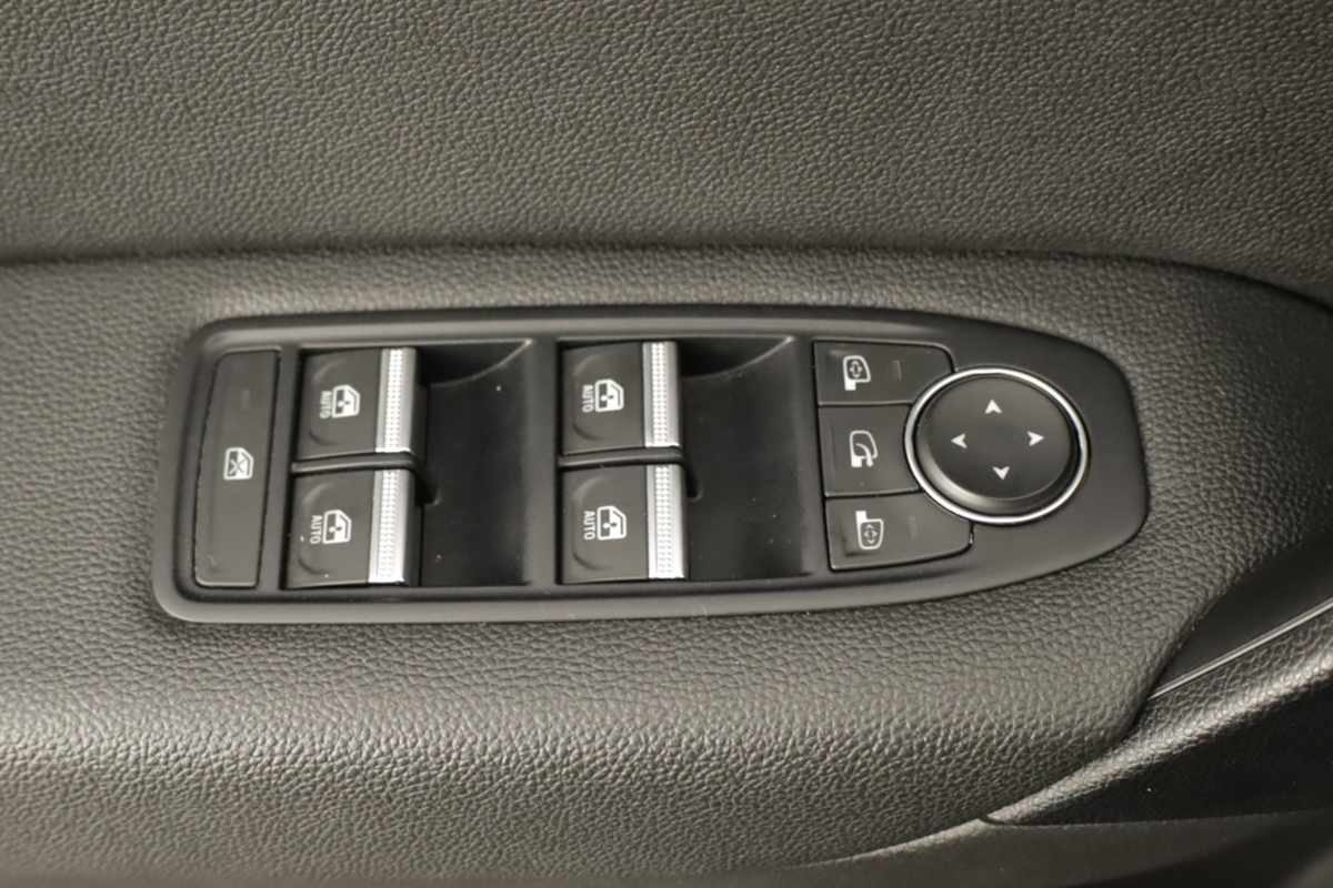 renault-captur-2023-gasolina-999cc