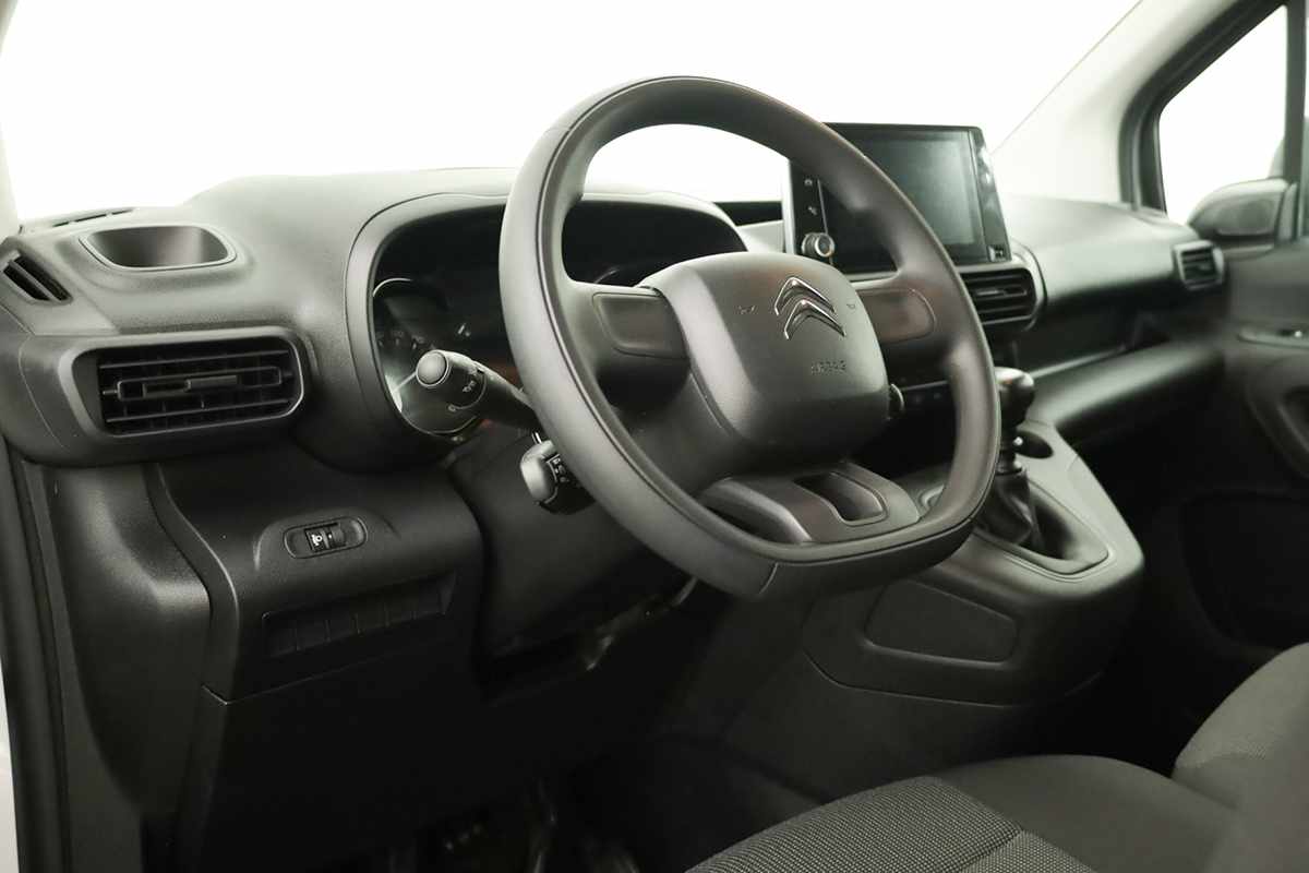 citroen-berlingo-2024-diesel-1499cc
