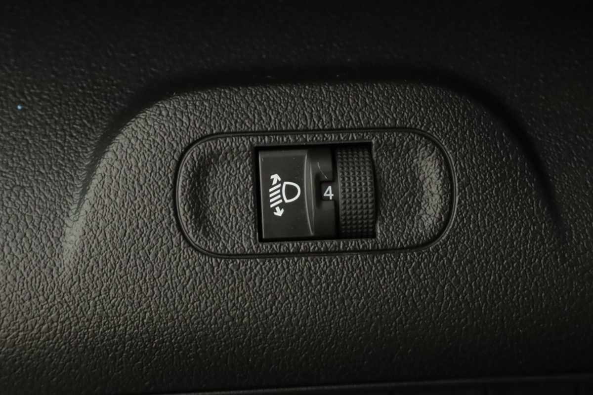 citroen-berlingo-2024-diesel-1499cc