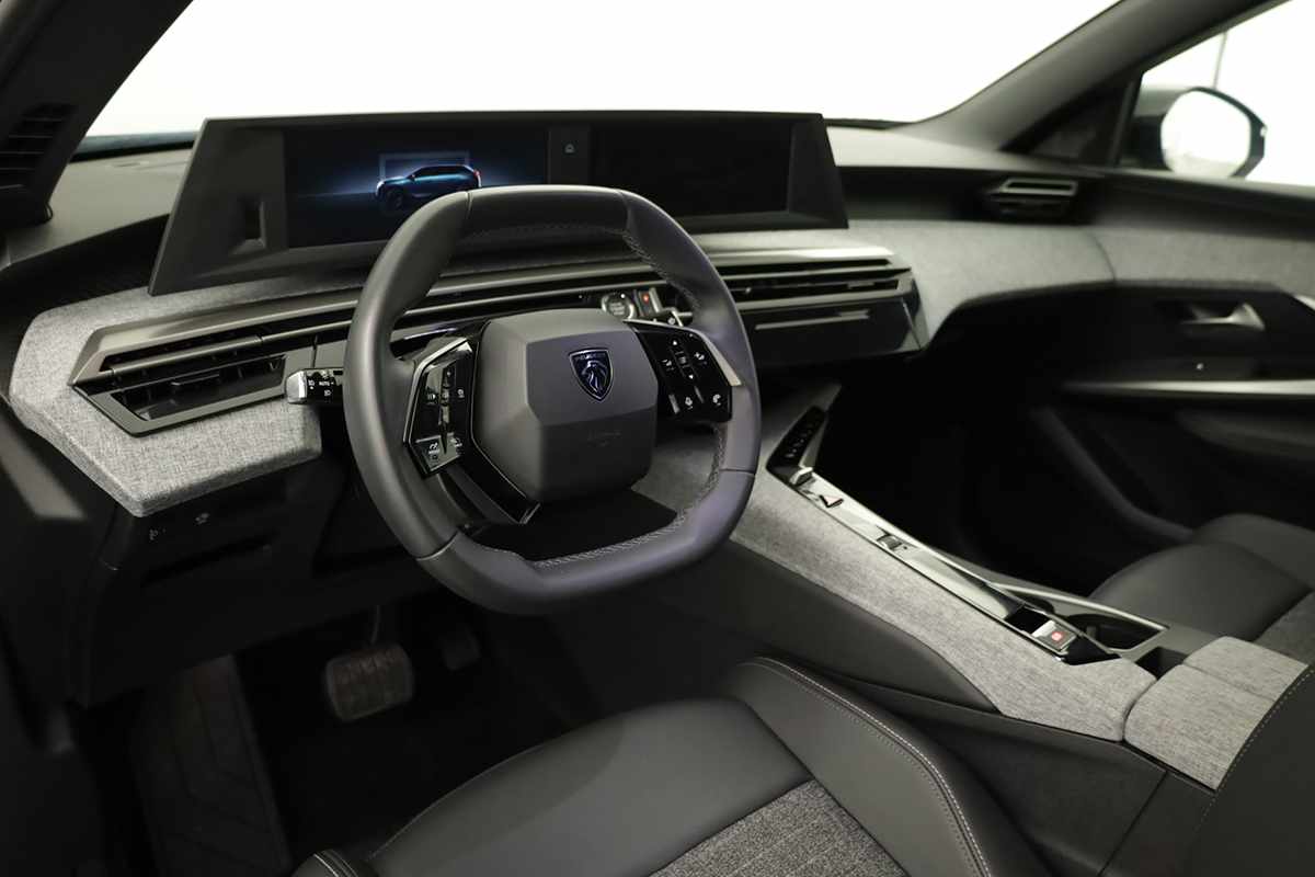 peugeot-5008-2025-gasolina-1199cc
