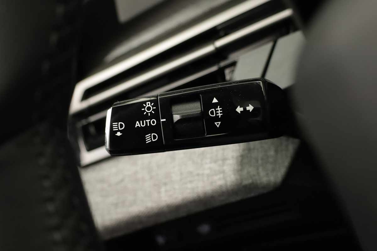 peugeot-5008-2025-gasolina-1199cc