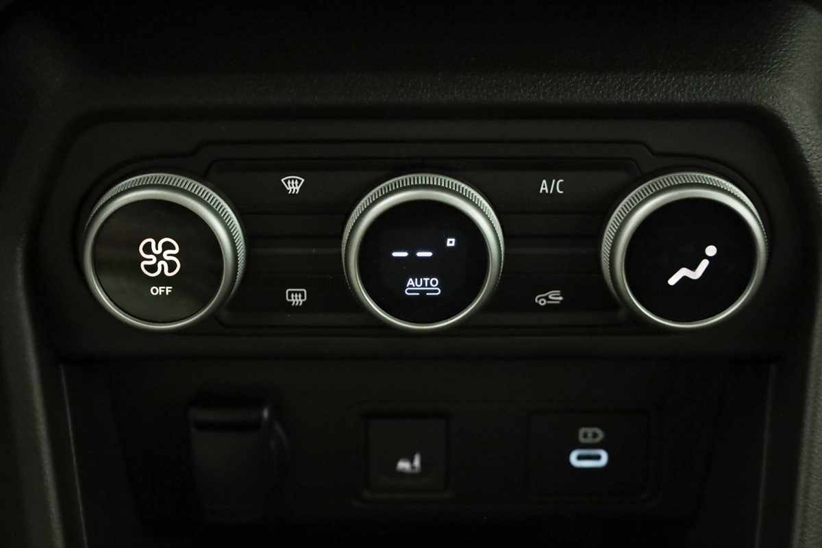 dacia-sandero-2025-gasolina-999cc