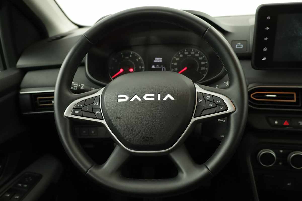 dacia-sandero-2025-gasolina-999cc