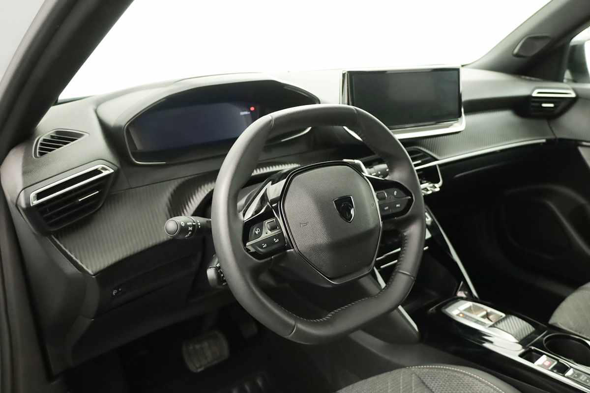 peugeot-2008-2025-gasolina-1199cc