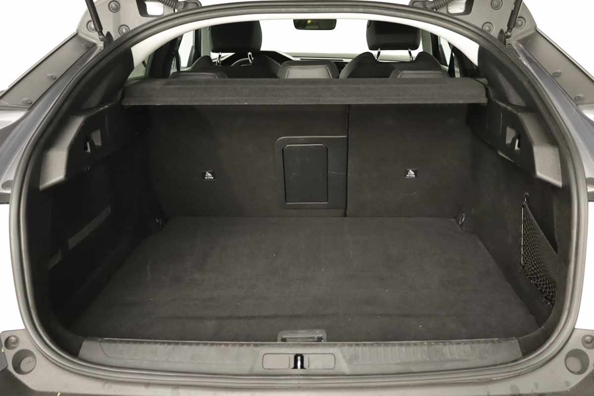 peugeot-408-2024-hibrido-a-gasolina-1598cc