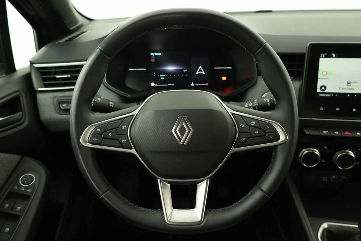 renault-clio-2024-gasolina-999cc