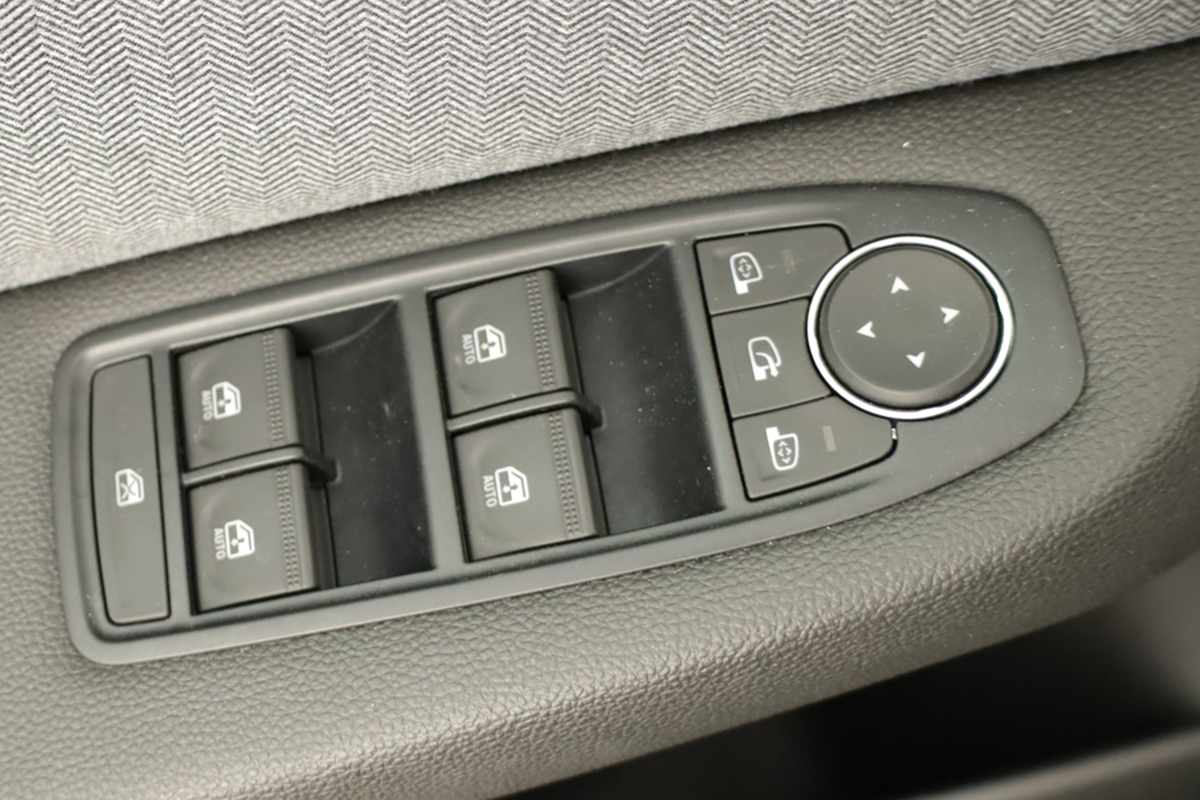 renault-clio-2024-gasolina-999cc
